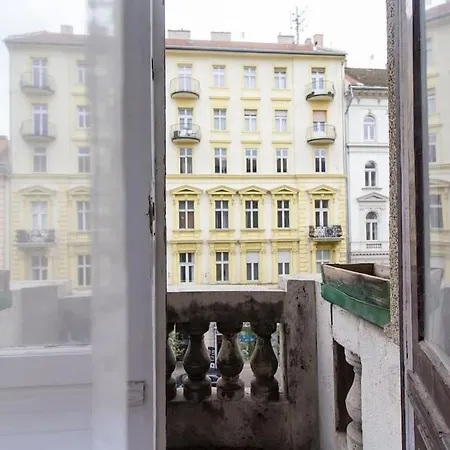 Apartamento Cityscape Budget Museum Budapeste