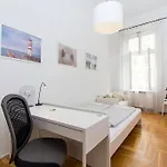 Cityscape Budget Museum * Budapešť